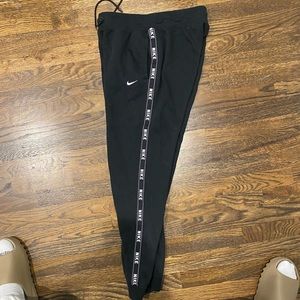 Women’s Nike Sweatpants
